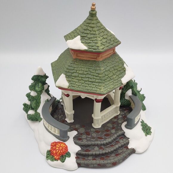 1998 Christmas Village Dickens Collectables Accessories Gazebo 429-2041 - Picture 6 of 10